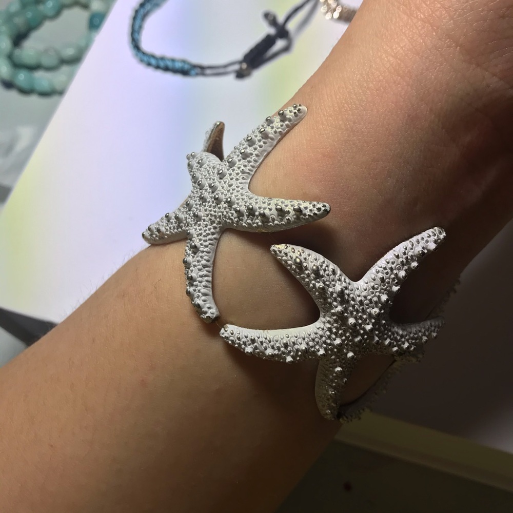 NWOT Starfish bracelet
